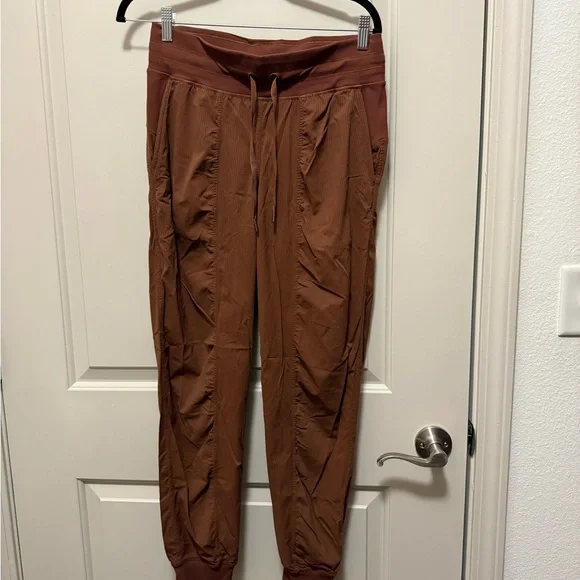lululemon athletica Roasted Brown Dance Studio Jogger - Picture 3 of 7